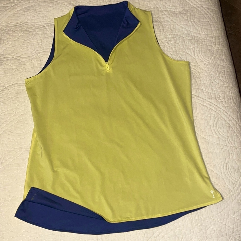 Belyn Key Reversible Solid Yellow and Navy Top - Picture 3 of 5